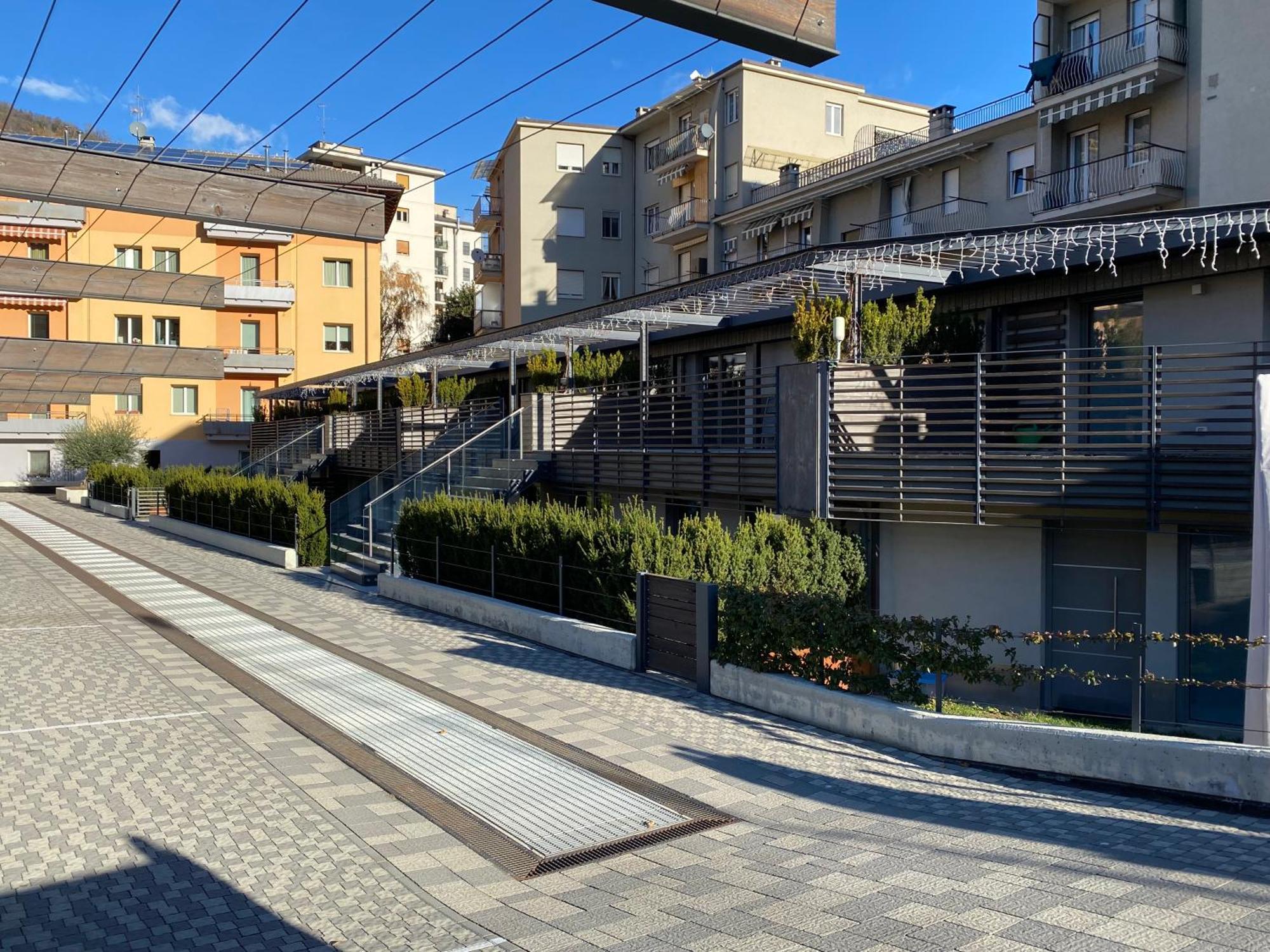 Sui Generis - Aosta Urban Apartments ภายนอก รูปภาพ