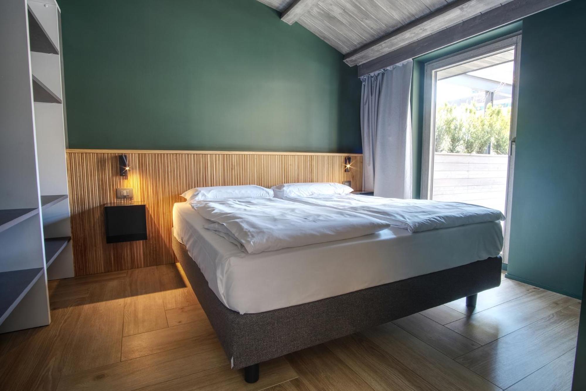 Sui Generis - Aosta Urban Apartments ภายนอก รูปภาพ