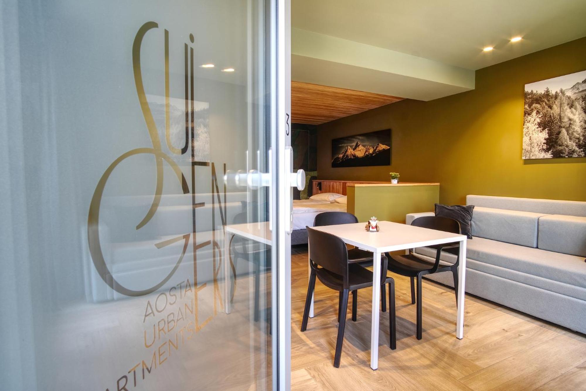 Sui Generis - Aosta Urban Apartments ภายนอก รูปภาพ